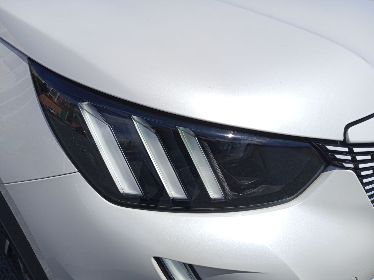 Foto Peugeot 2008 23