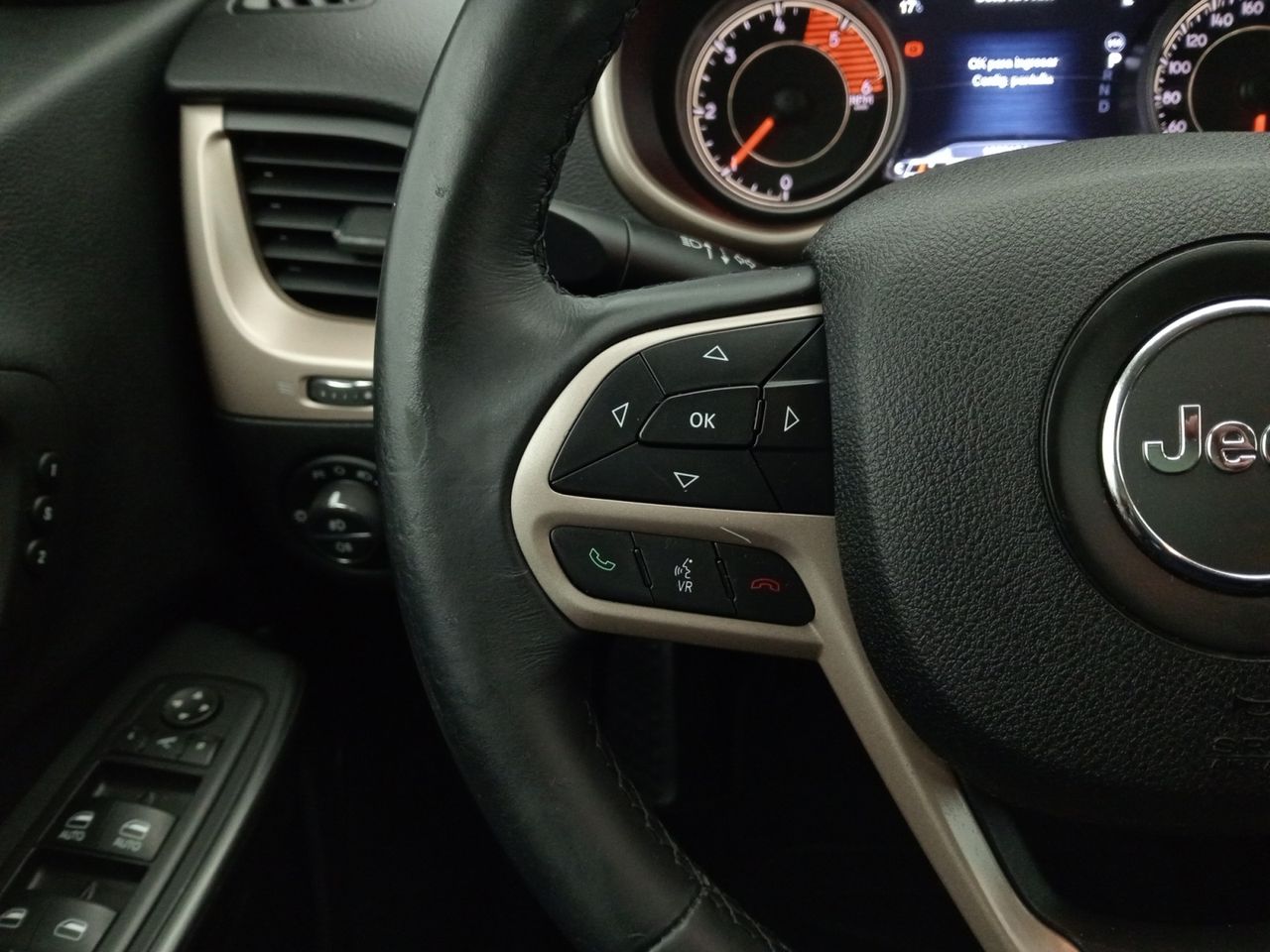 Foto Jeep Cherokee 16
