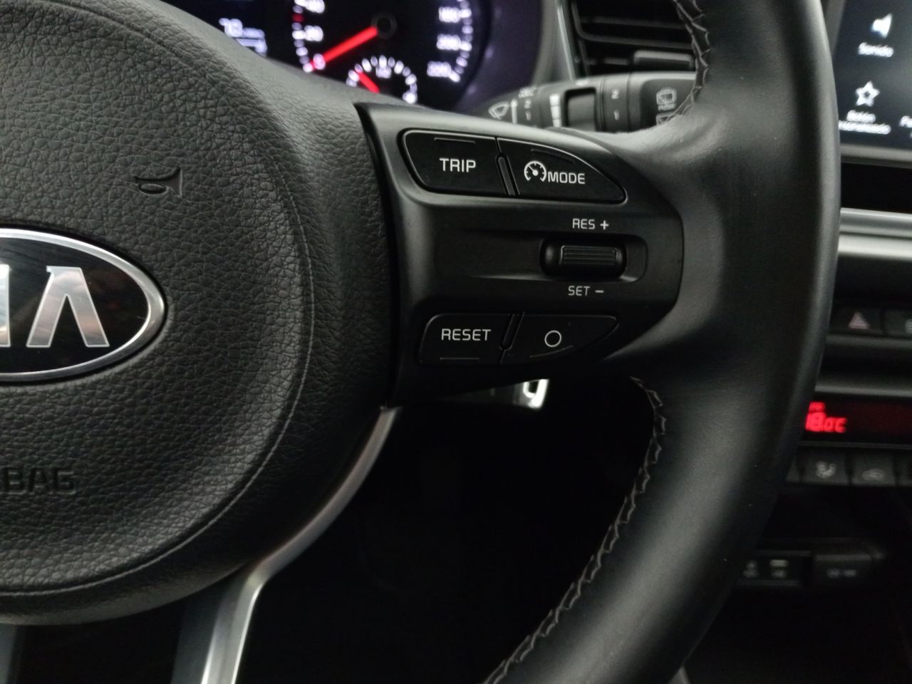 Foto Kia Rio 16