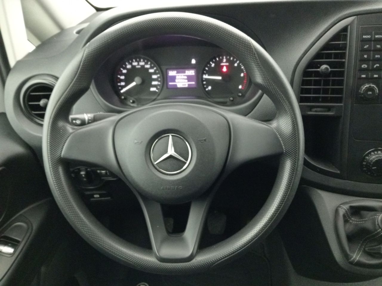 Foto Mercedes-Benz Vito 7