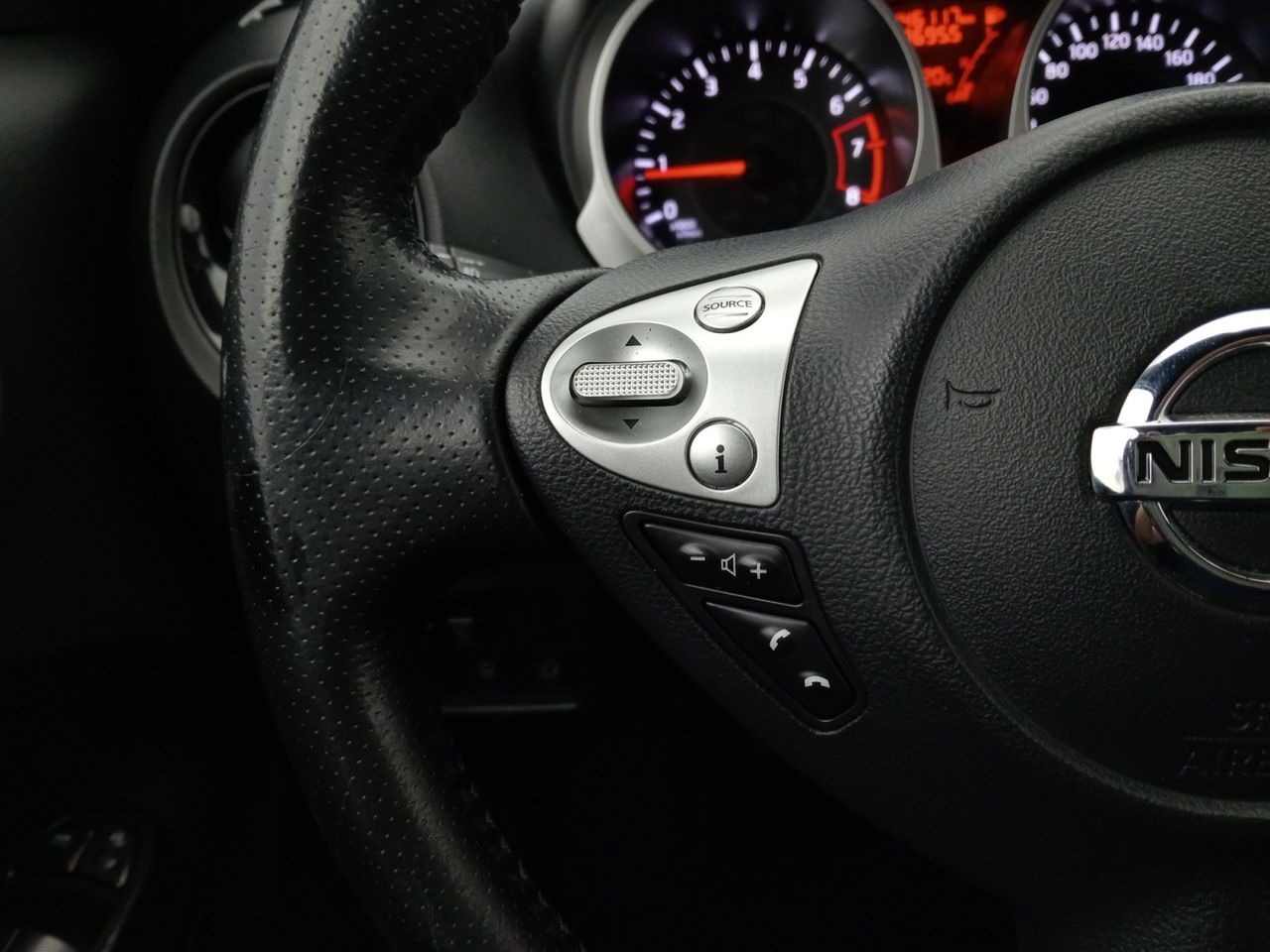 Foto Nissan Juke 16