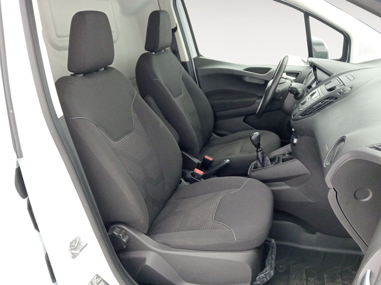 Foto Ford Transit  Courier 8