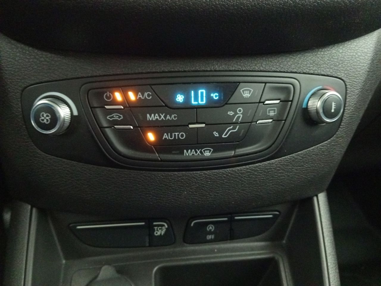 Foto Ford Transit  Courier 12