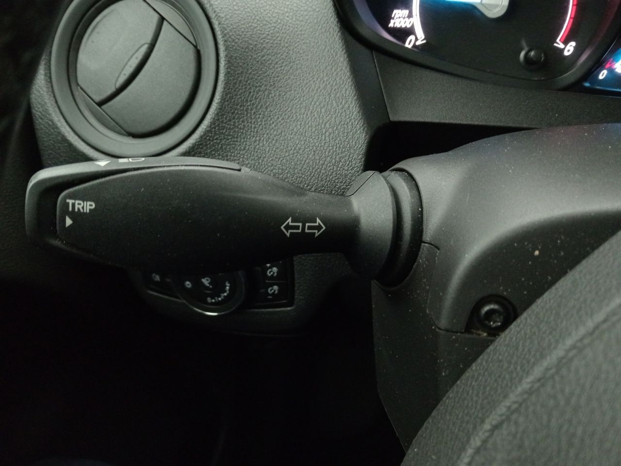 Foto Ford Transit  Courier 17