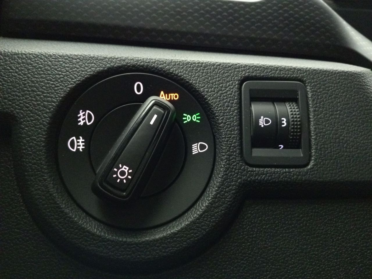 Foto Volkswagen T-Cross 20