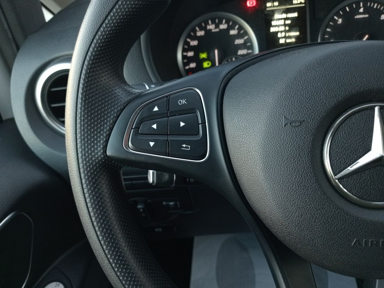 Foto Mercedes-Benz Vito 16