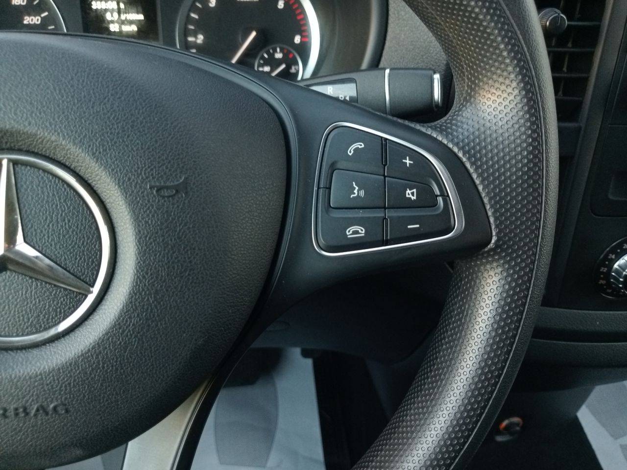 Foto Mercedes-Benz Vito 17