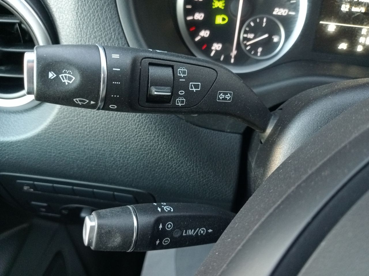 Foto Mercedes-Benz Vito 19