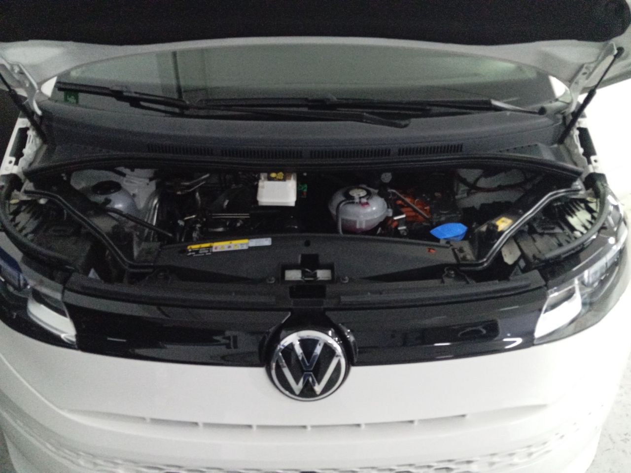 Foto Volkswagen Multivan 25