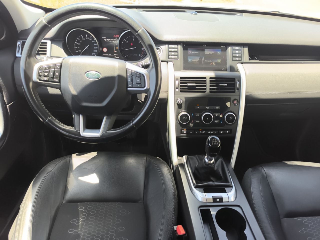 Foto Land-Rover Discovery Sport 6