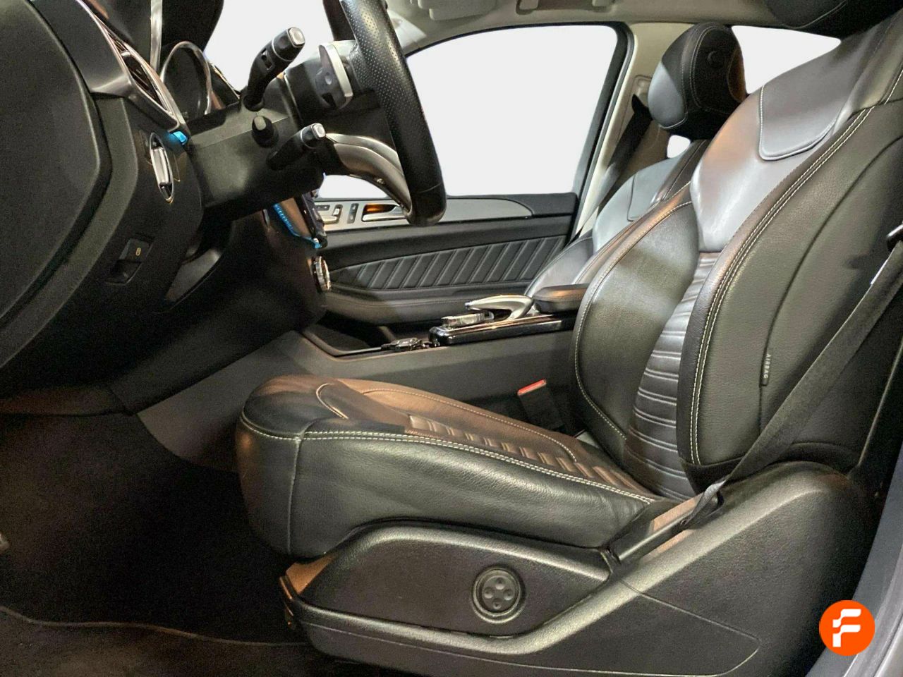 Foto Mercedes-Benz Clase GLS 11