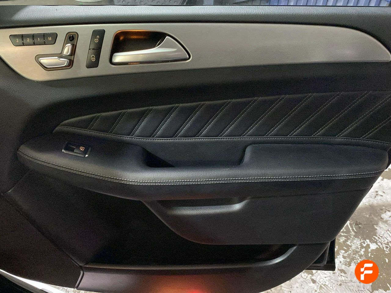 Foto Mercedes-Benz Clase GLS 24