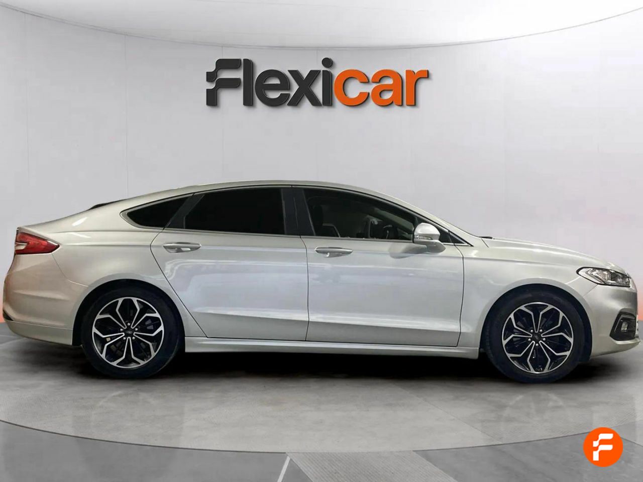 Foto Ford Mondeo 9