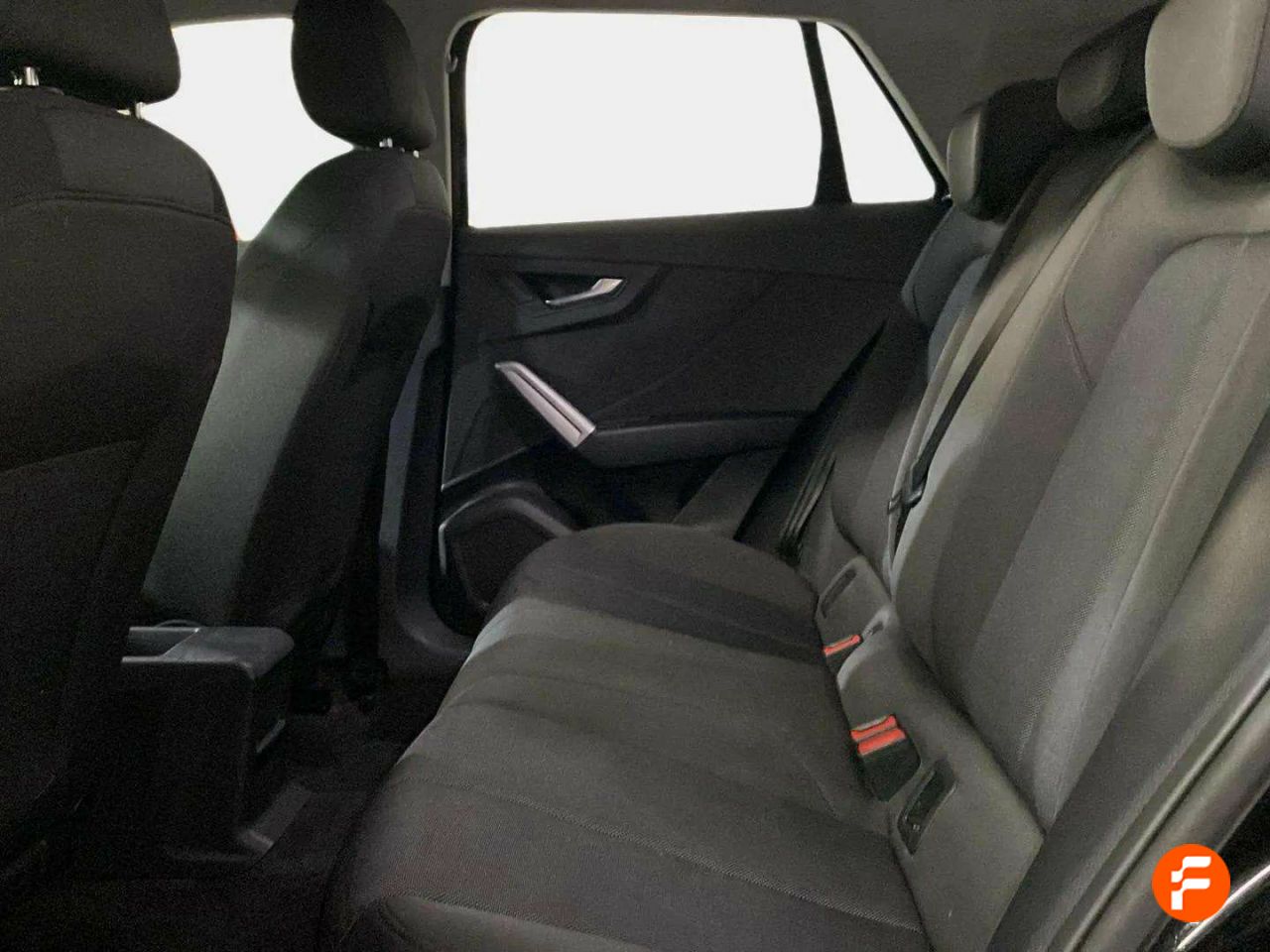 Foto Audi Q2 11
