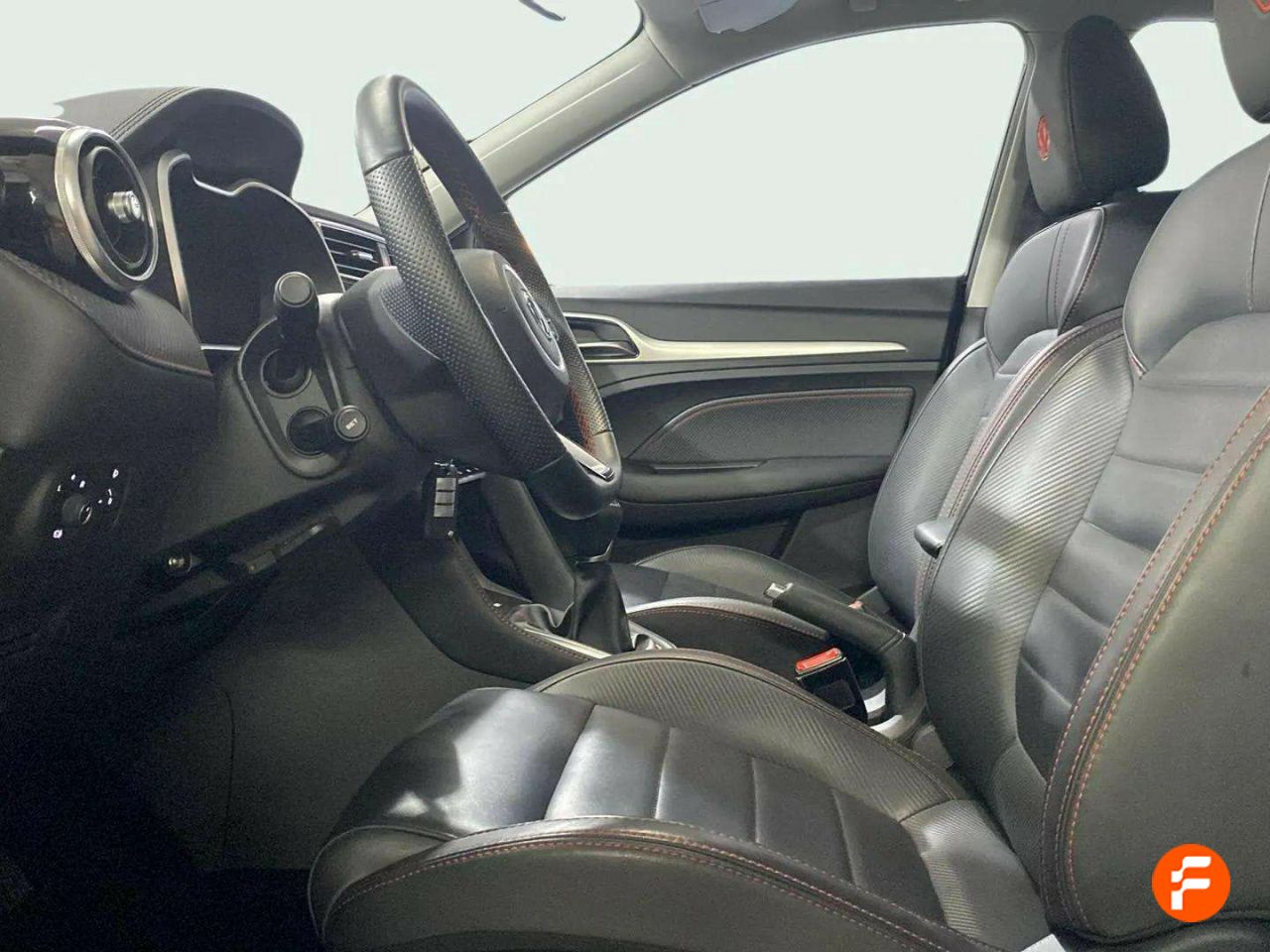 Foto MG ZS 11