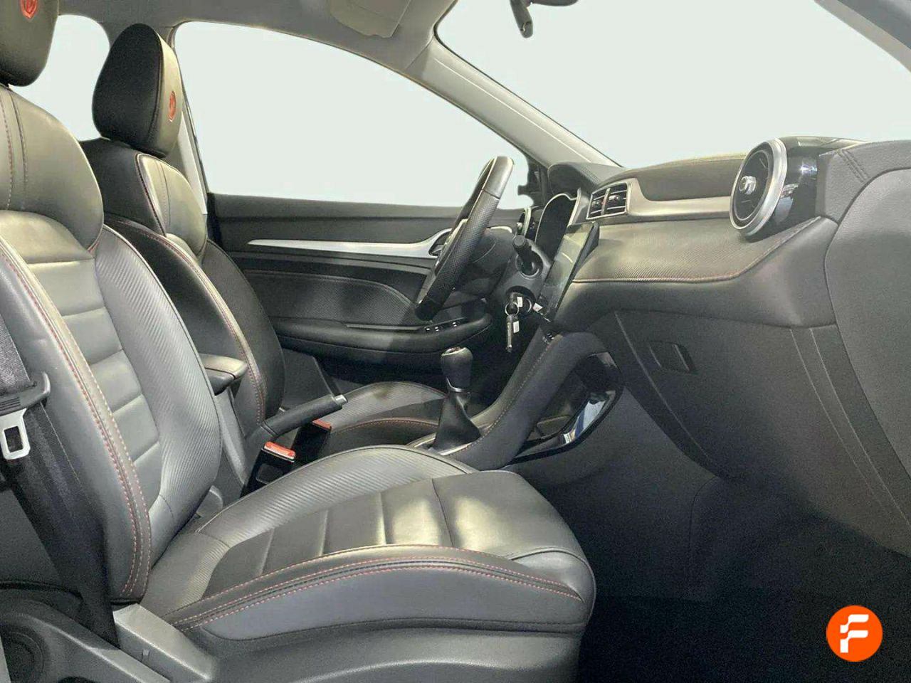 Foto MG ZS 13