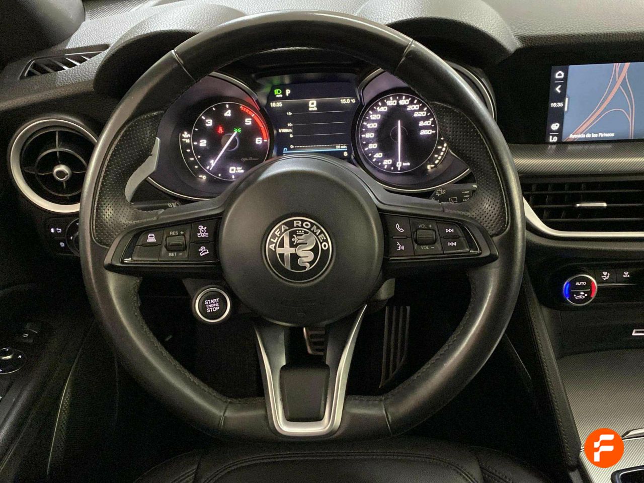 Foto Alfa Romeo Stelvio 19