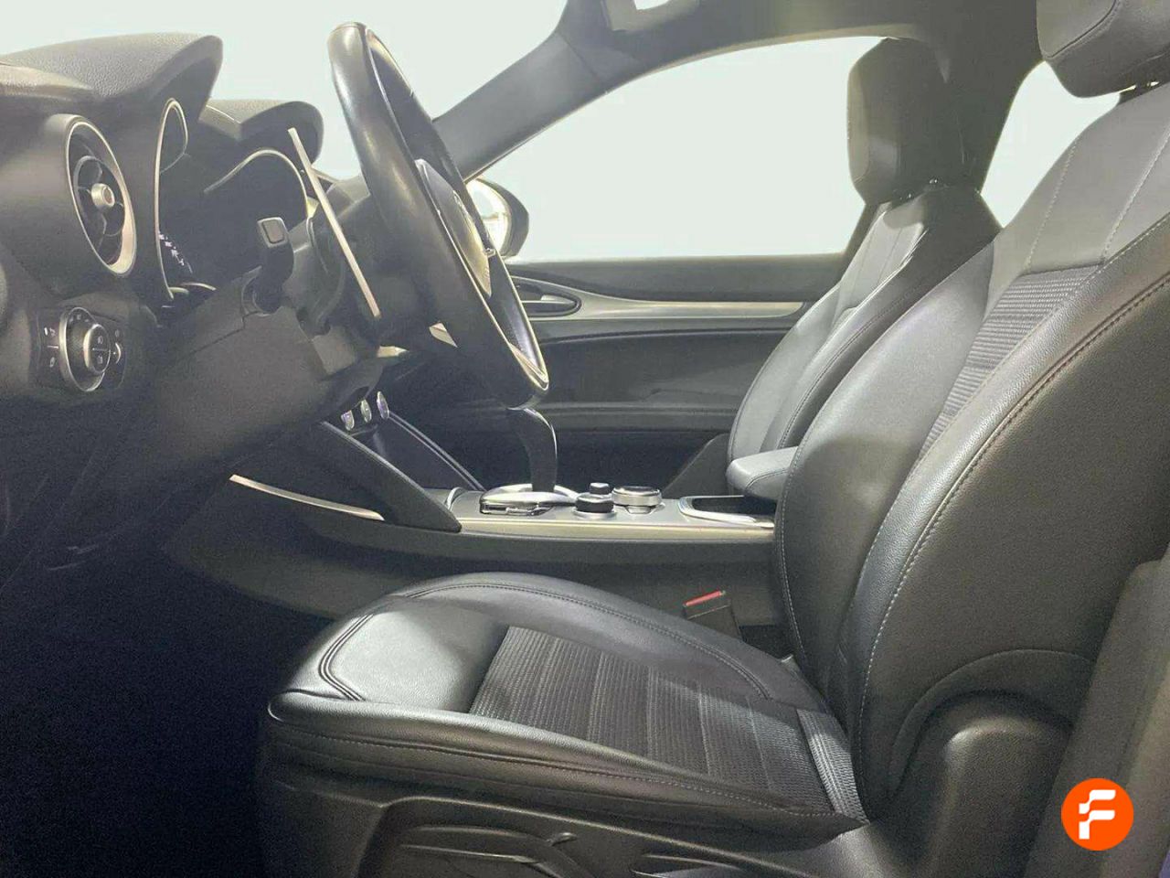 Foto Alfa Romeo Stelvio 11