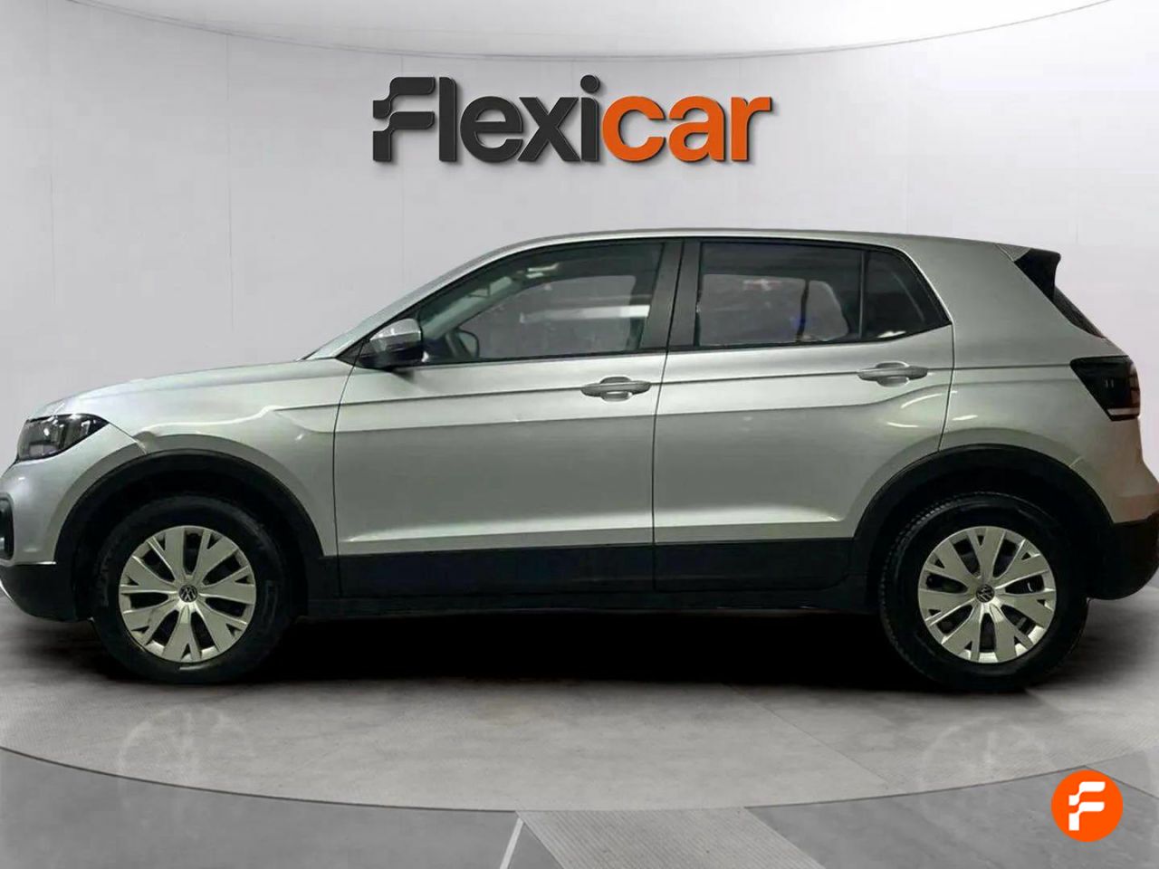 Foto Volkswagen T-Cross 4