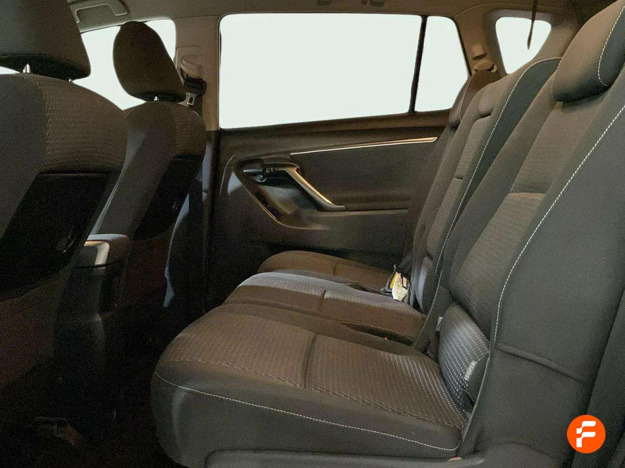 Foto Toyota Corolla Verso 12