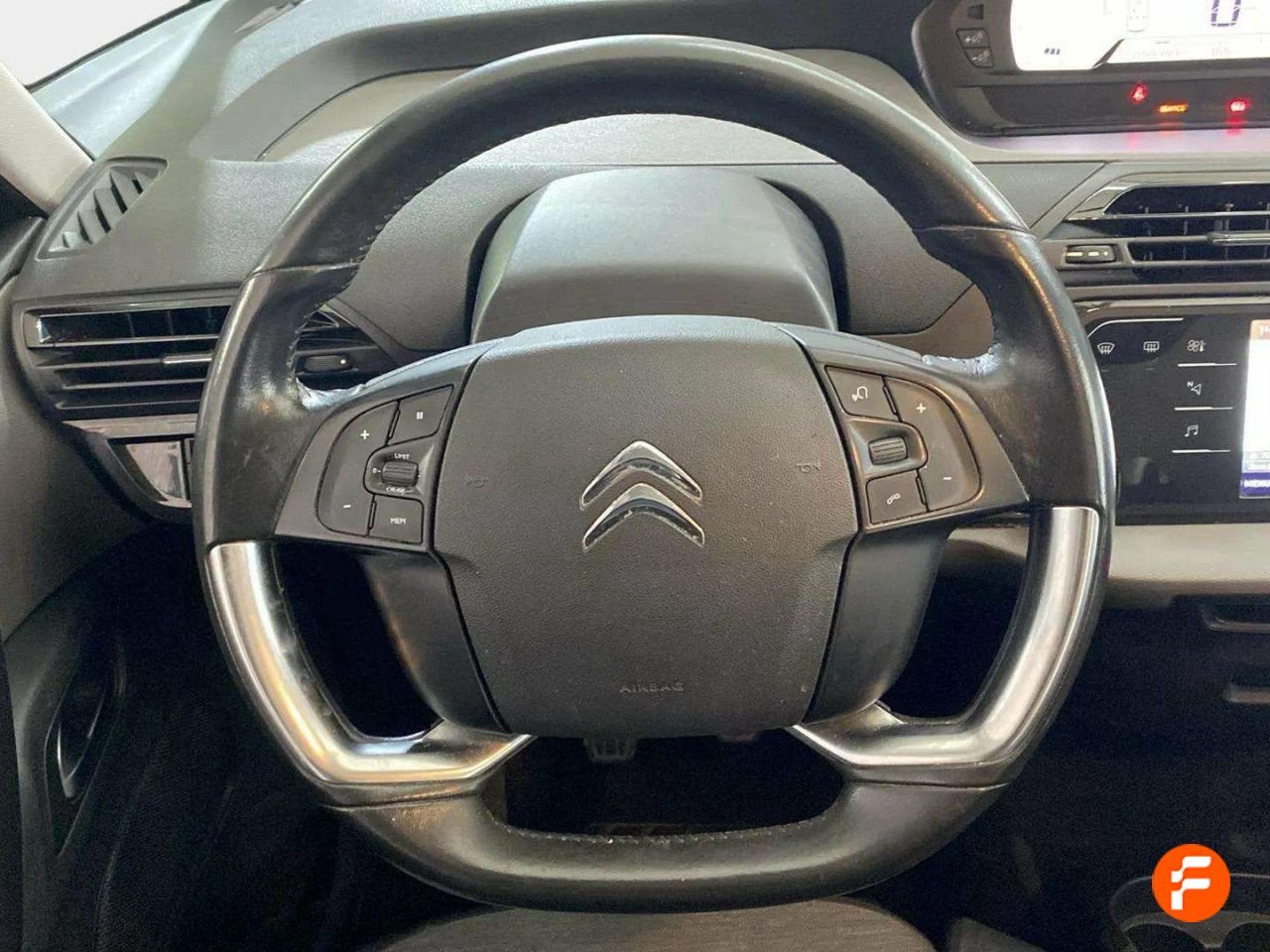 Foto Citroën C4 Picasso 19