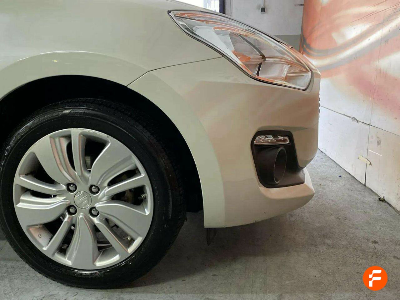 Foto Suzuki Swift 25