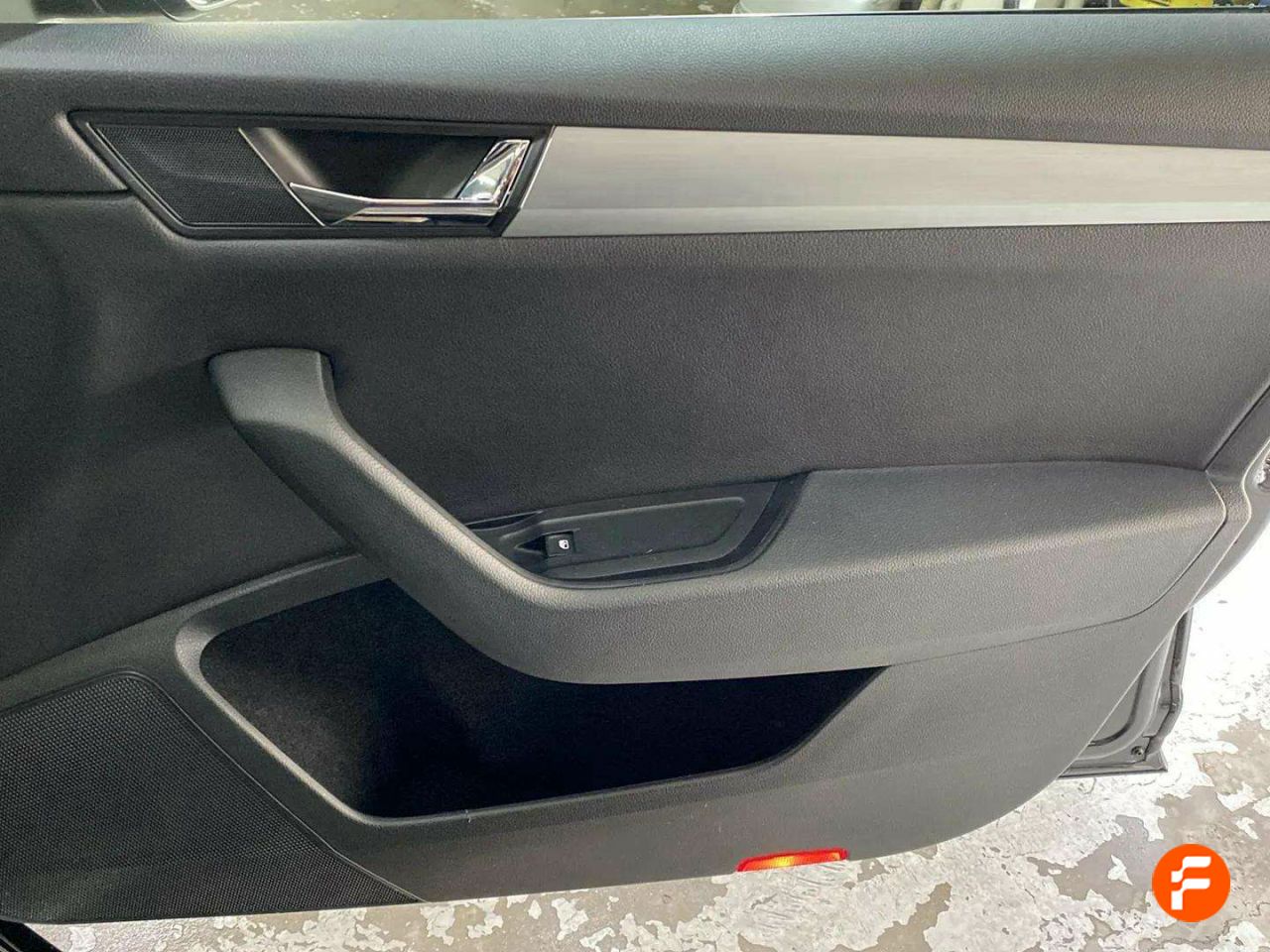 Foto Skoda Superb 23