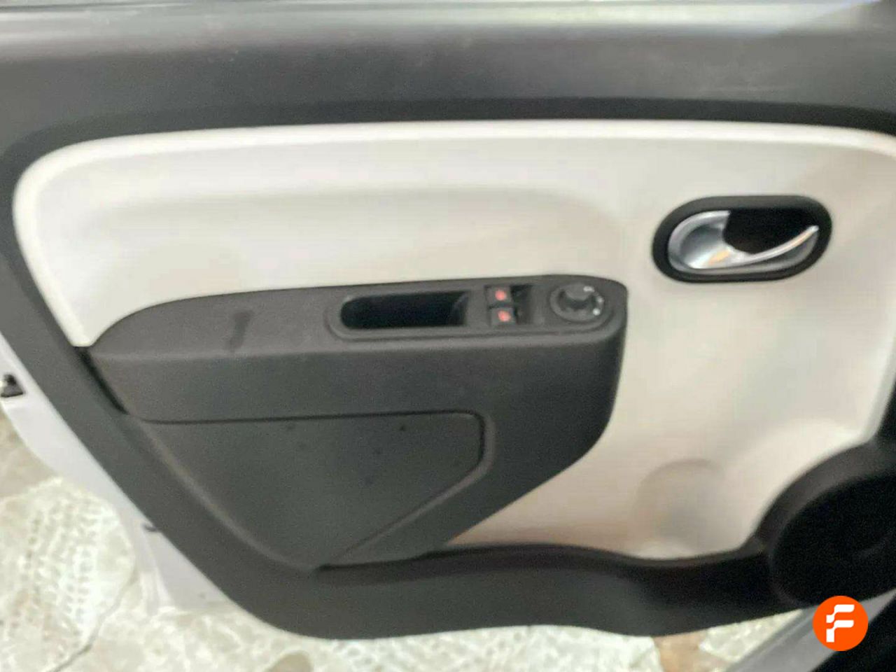 Foto Renault Twingo 21