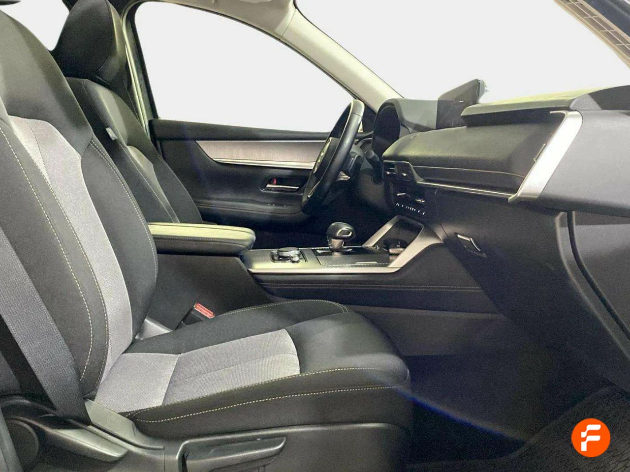 Foto Mazda CX-60 13