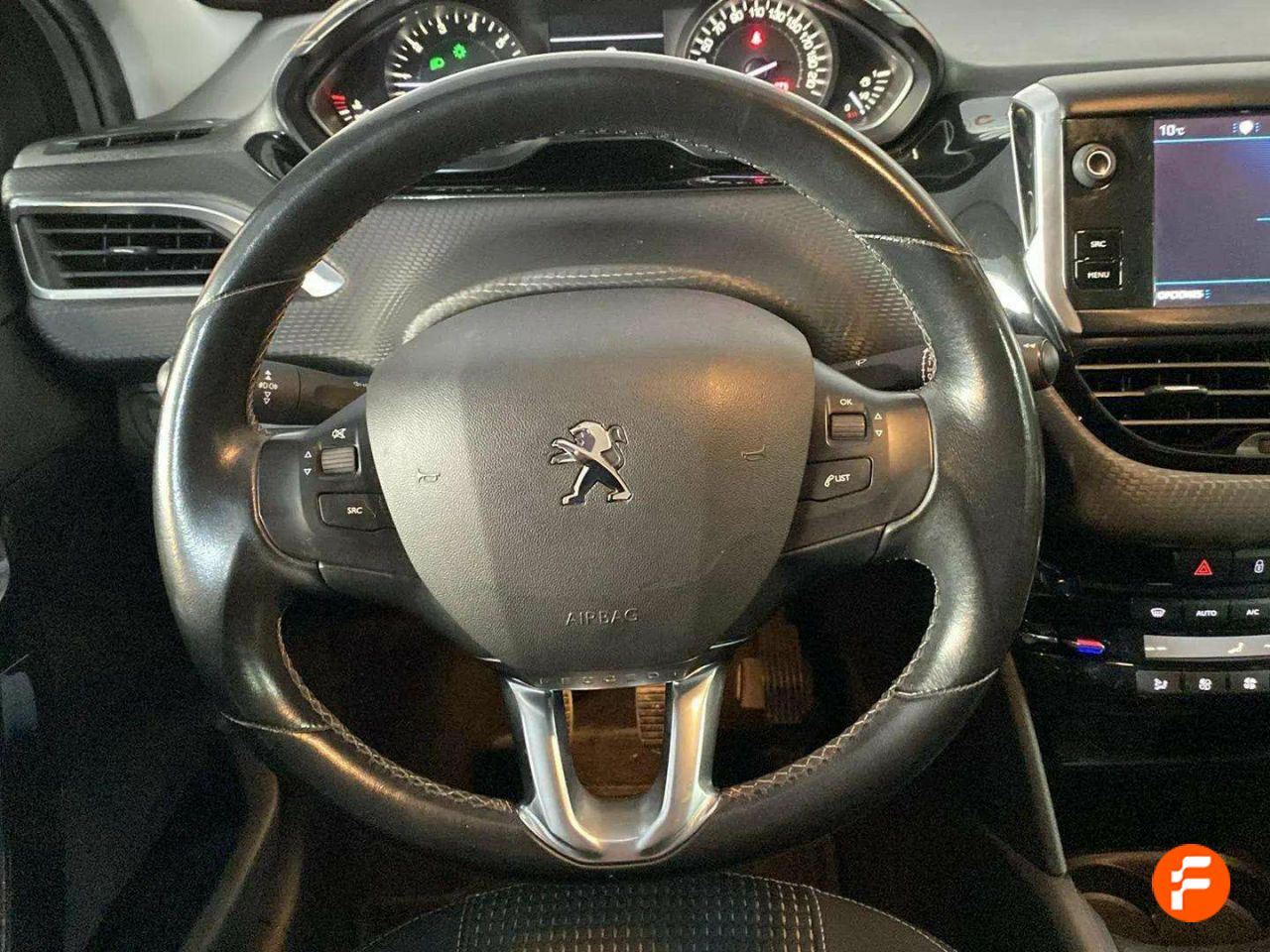 Foto Peugeot 208 18
