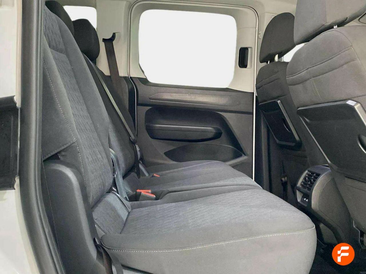 Foto Volkswagen Caddy 14