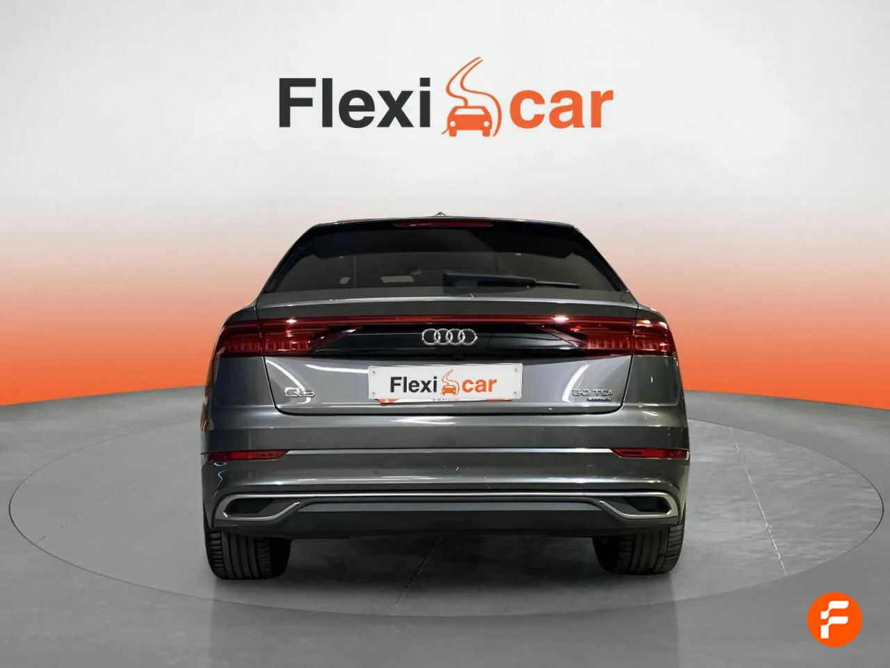 Foto Audi Q8 7
