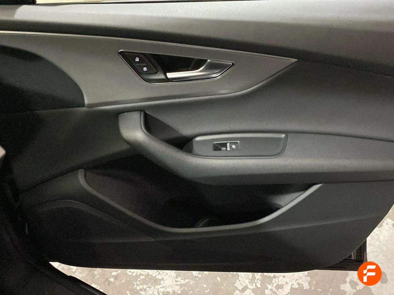 Foto Audi Q8 23