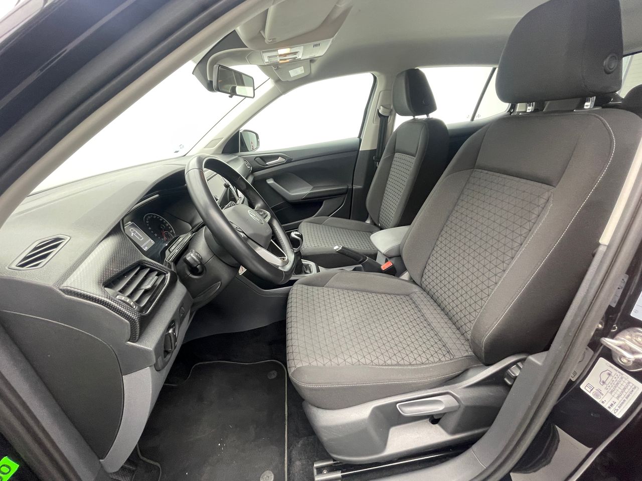 Foto Volkswagen T-Cross 11