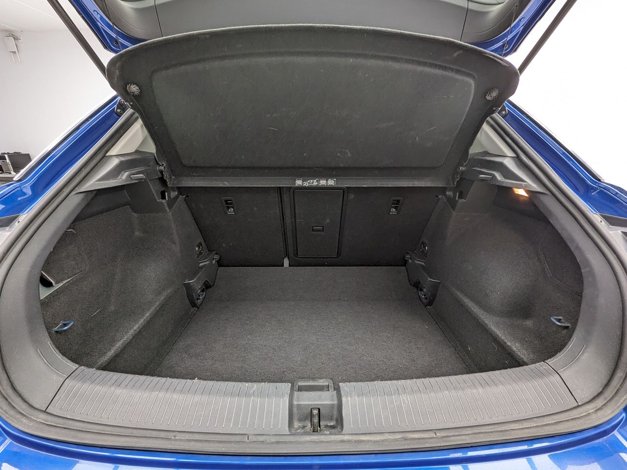 Foto Volkswagen T-Cross 10