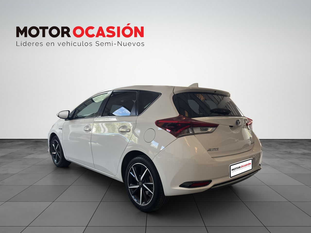 Foto Toyota Auris 4