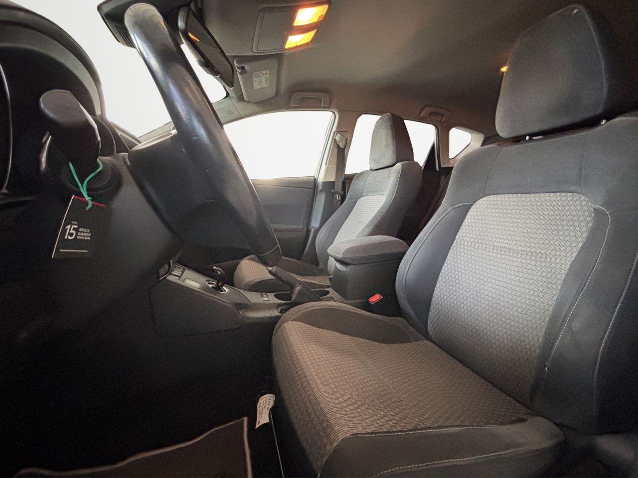 Foto Toyota Auris 9