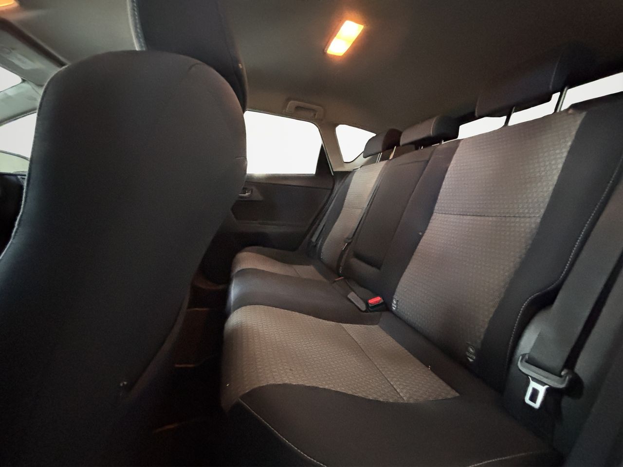 Foto Toyota Auris 12