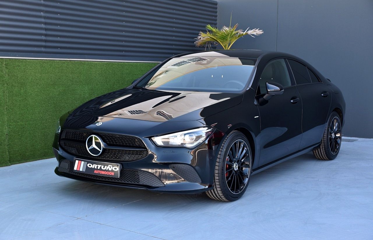 Foto Mercedes-Benz Clase CLA 25