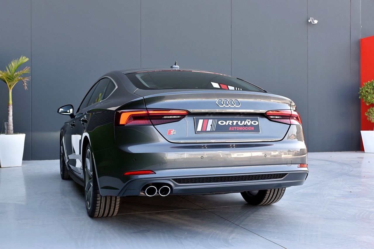 Foto Audi A5 40