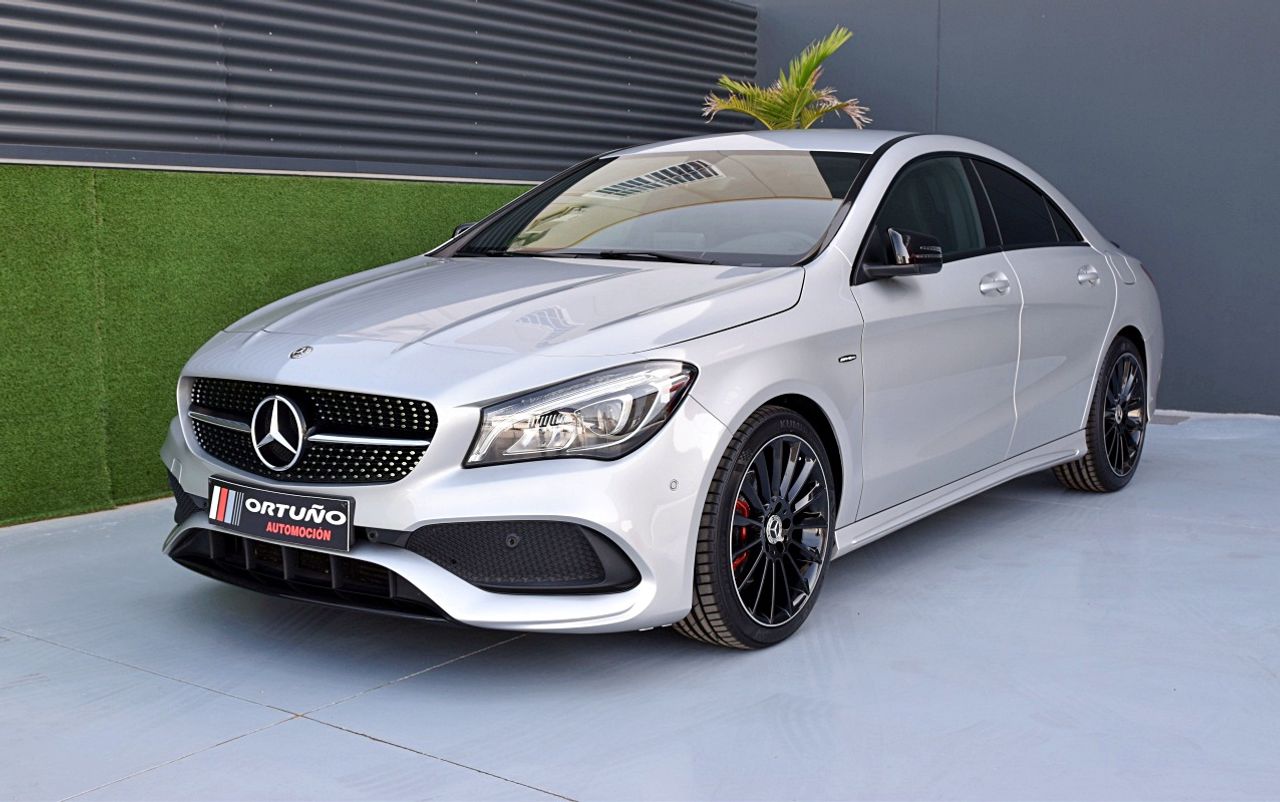 Foto Mercedes-Benz Clase CLA 23