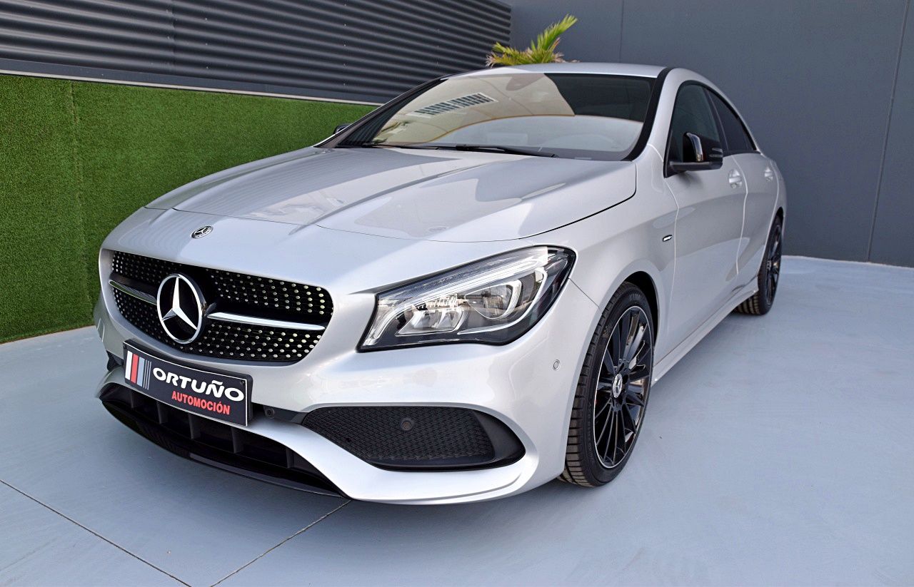 Foto Mercedes-Benz Clase CLA 35