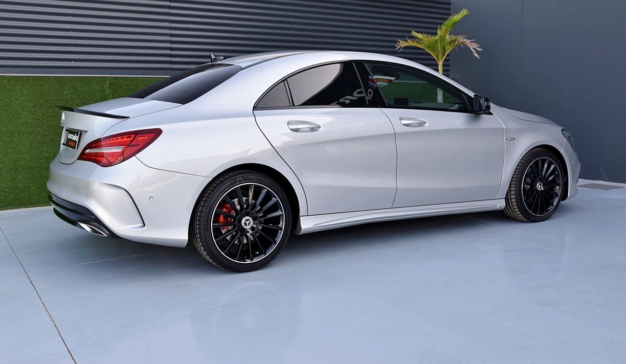 Foto Mercedes-Benz Clase CLA 44