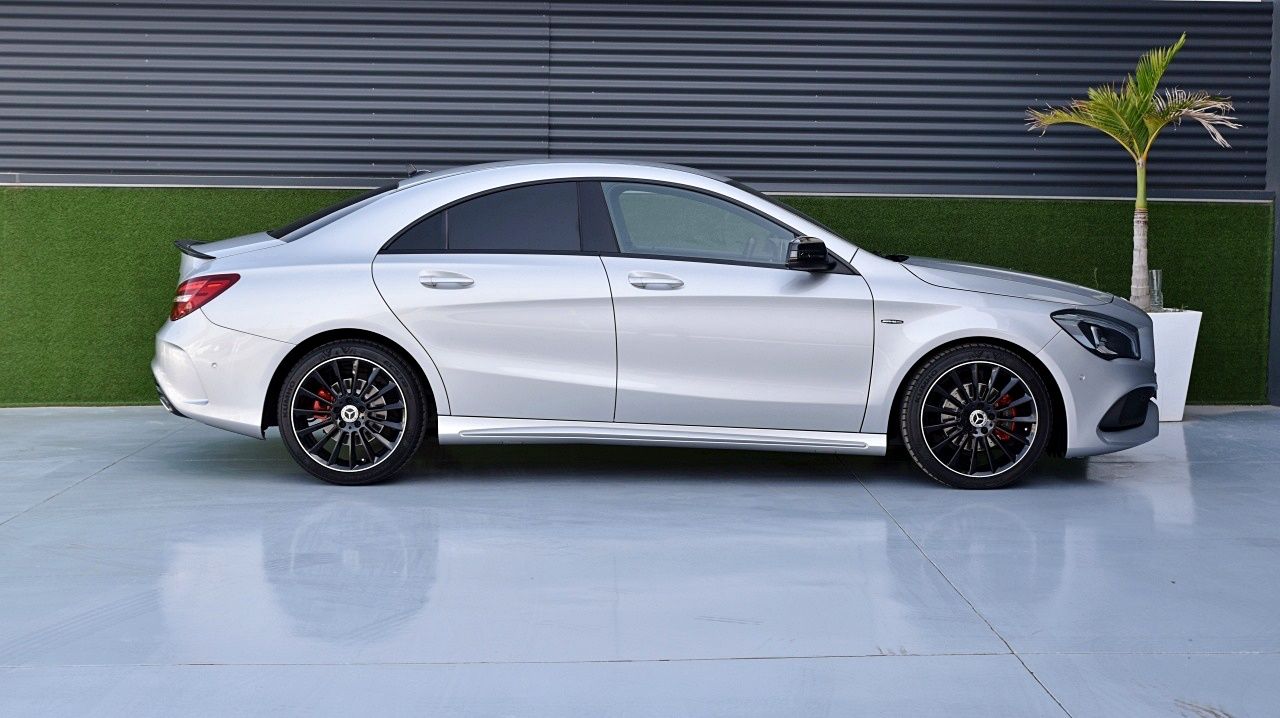 Foto Mercedes-Benz Clase CLA 45