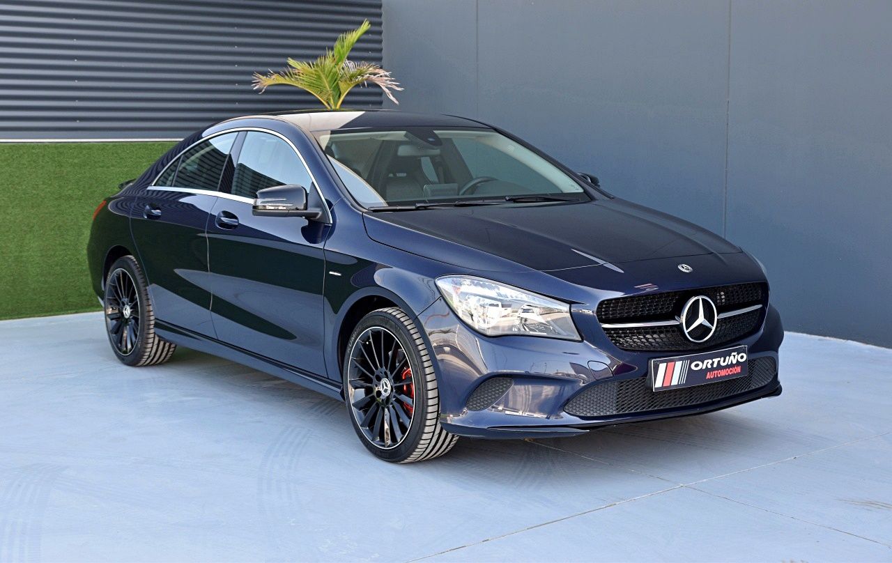 Foto Mercedes-Benz Clase CLA 60