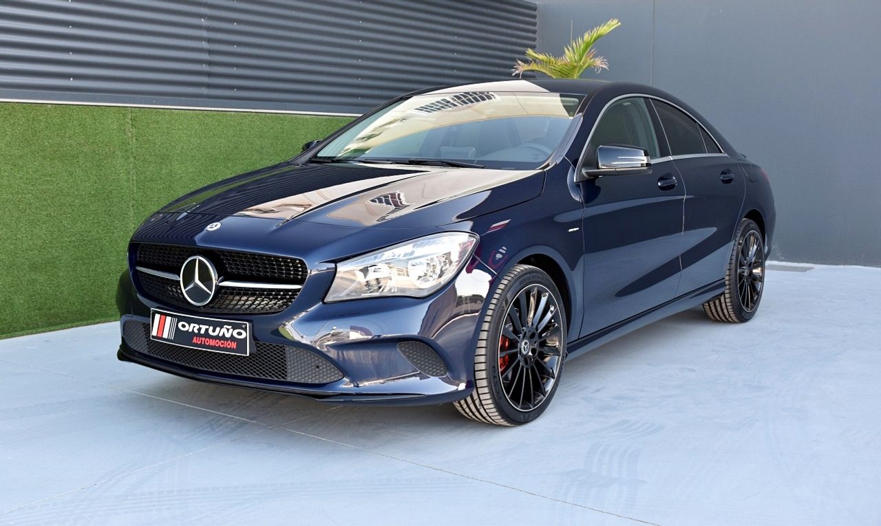 Foto Mercedes-Benz Clase CLA 15