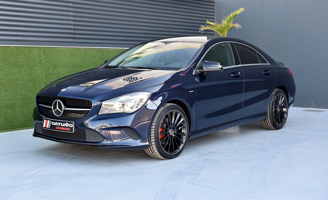 Foto Mercedes-Benz Clase CLA 20