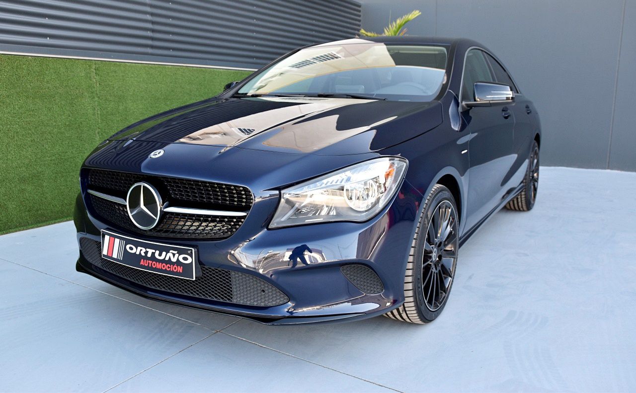 Foto Mercedes-Benz Clase CLA 21