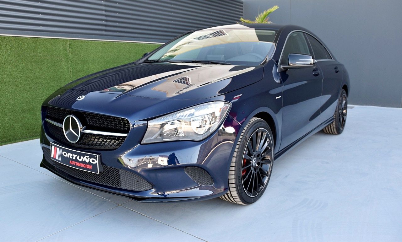 Foto Mercedes-Benz Clase CLA 22