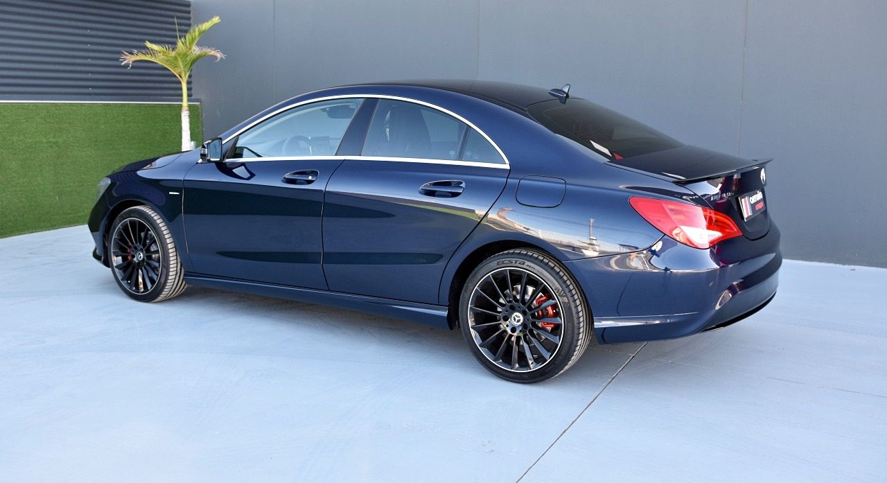 Foto Mercedes-Benz Clase CLA 35